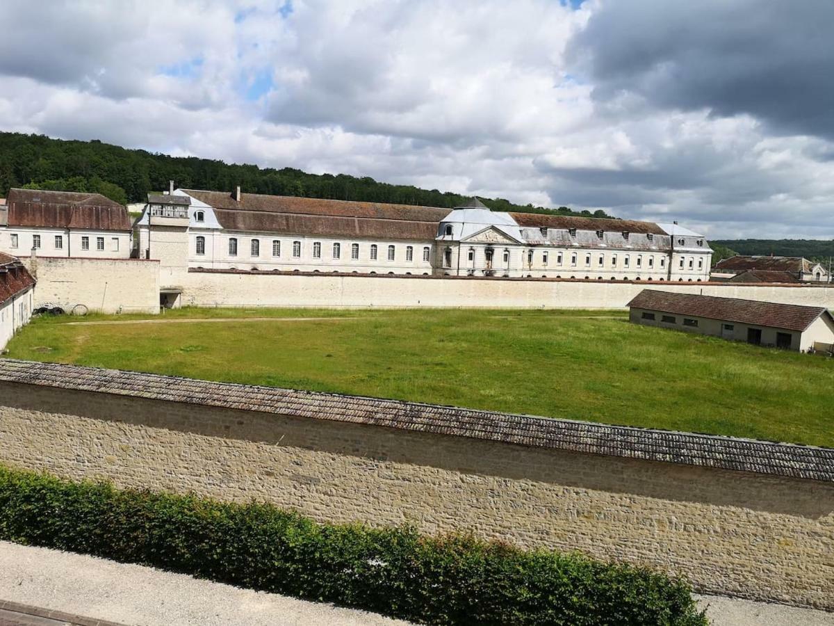 Maison Familiale De L Abbaye Clairvaux Kültér fotó